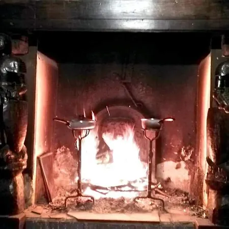 Maison d'hôtes Manoir Du Tertre Au Coeur De La Forêt De Brocéliande Paimpont